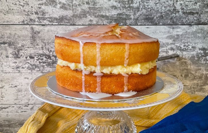 Air Fryer Lemon Drizzle Cake
